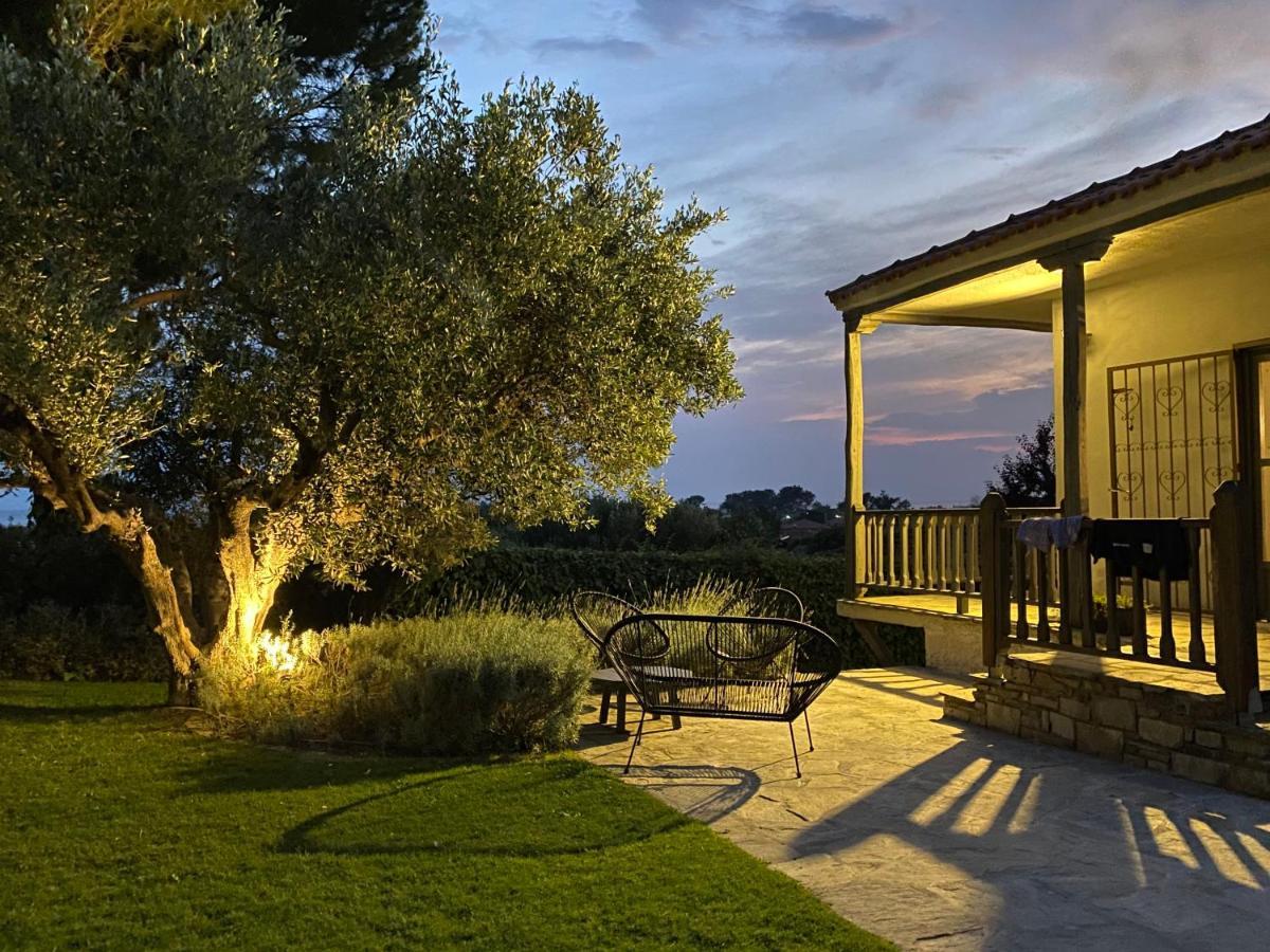 Sea View Villa In Olive Garden Nea Kallikrateia Exterior foto